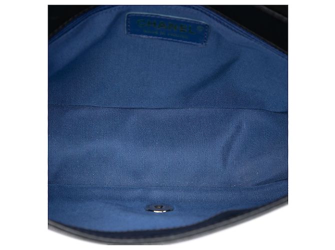 Chanel Blue Medium Bicolor Lambskin Mademoiselle Double Flap - vista 4