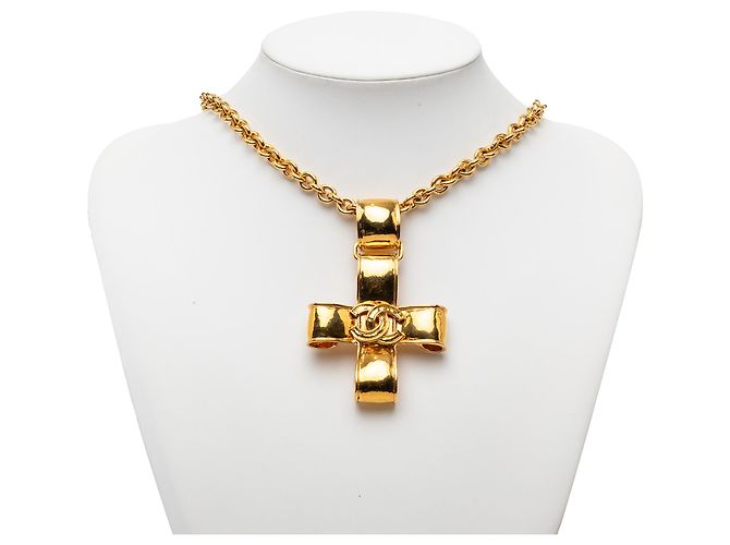 Collana con pendente Chanel Gold CC a nastro placcato oro D'oro - vista 5