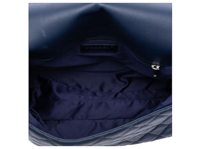 Chanel Blue Maxi CC trapuntato in agnello a 3 scompartimenti Blu navy - vista 4