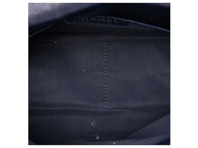 Chanel Blue Medium Quilted Glazed Calfskin CC Plate Flap Blu navy - vista 4