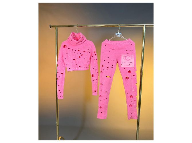 Chanel SUPERMARKET Candy-Pink Distressed Strick-Lounge-Set - Ansicht 3