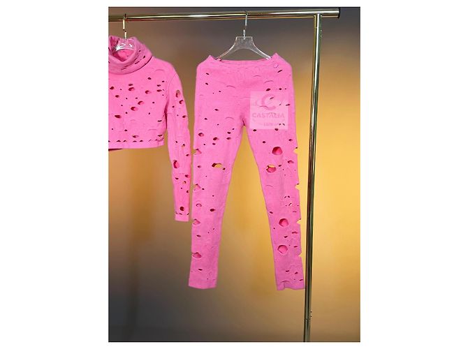 Chanel SUPERMARKET Candy-Pink Distressed Strick-Lounge-Set - Ansicht 5