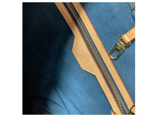 Borsa Daily GM in Monogram Denim Louis Vuitton Blu - vista 13