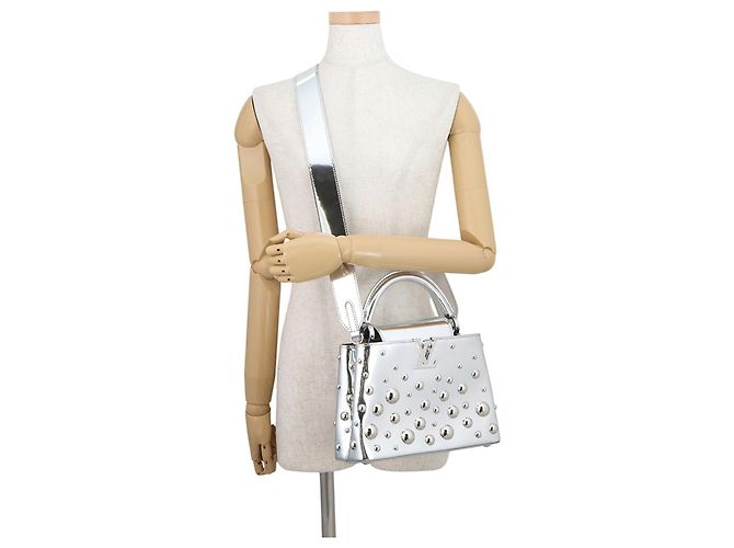 Borsa Louis Vuitton Yayoi Kusama Capucines BB Argento - vista 5