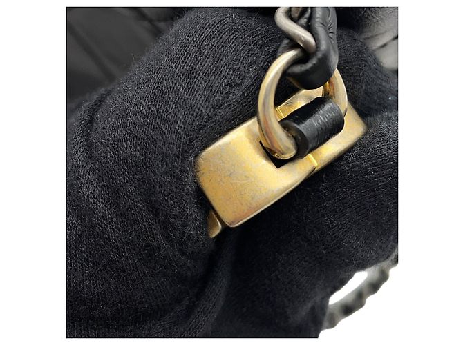 Borsa a tracolla Chanel Gabrielle Chain Nero - vista 13