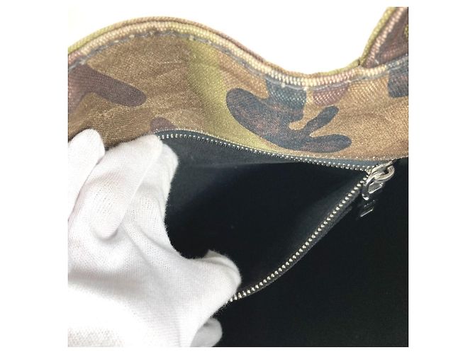 Prada Canapa Canvas Tote Bag in Grün - Ansicht 13