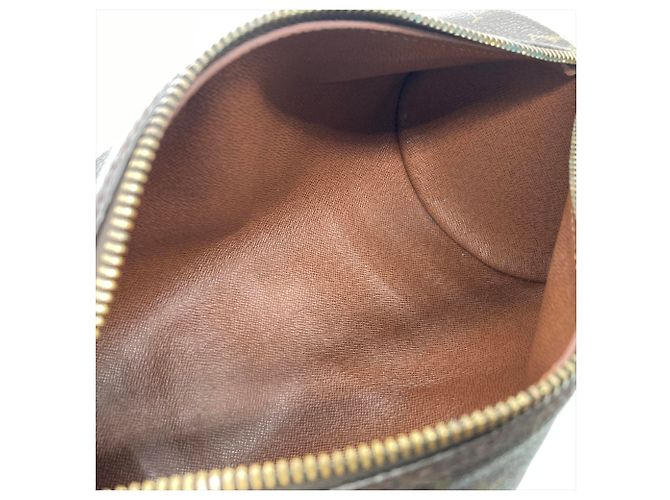 Borsa a Spalla Louis Vuitton Papillon 26 Marrone - vista 7