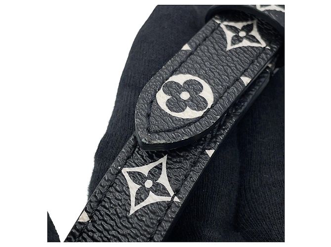 Borsa Louis Vuitton Monogram Giant LV Crafty Speedy Bandoulière 25 Nero Arancione Monogramma - vista 15