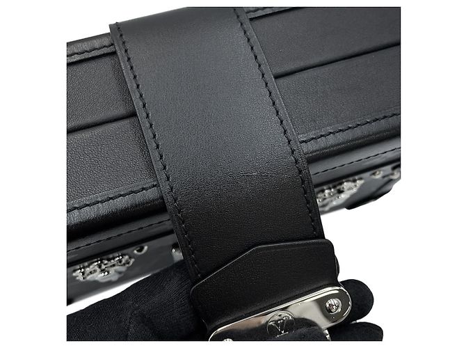 Borsa a tracolla Louis Vuitton Monogram Wet Petite Malle Nero - vista 9