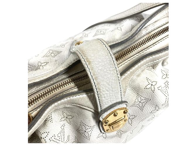 Borsa Louis Vuitton Monogram Mahina XS Bianco - vista 10