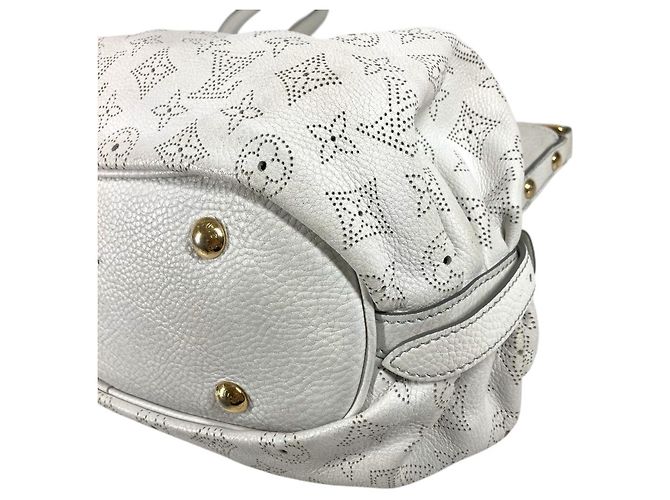 Borsa Louis Vuitton Monogram Mahina XS Bianco - vista 6