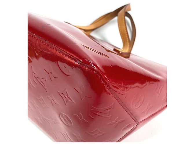 Borsa a Spalla Louis Vuitton Monogram Vernis Bellevue PM Rosso - vista 13