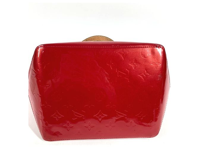 Borsa a Spalla Louis Vuitton Monogram Vernis Bellevue PM Rosso - vista 3