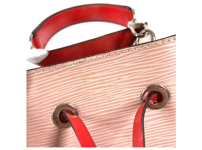 Néonoé Borsa Louis Vuitton Epi NeoNoe Rosa Rosso - vista 10