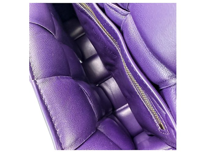 Borsa a tracolla Bottega Veneta Padded Cassette Intrecciato Porpora - vista 9