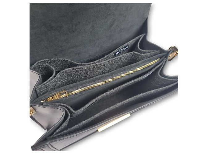 Louis Vuitton Epi Dauphine MM Borsa in pelle nera Nero - vista 7