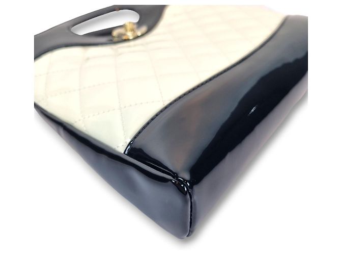 Chanel Two-tone Mini 31 Tasche Schwarz Weiß Leder - Ansicht 5