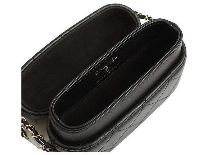 Chanel Mini borsa a tracolla della serie Black Gold-tone Around Chain Nero - vista 5
