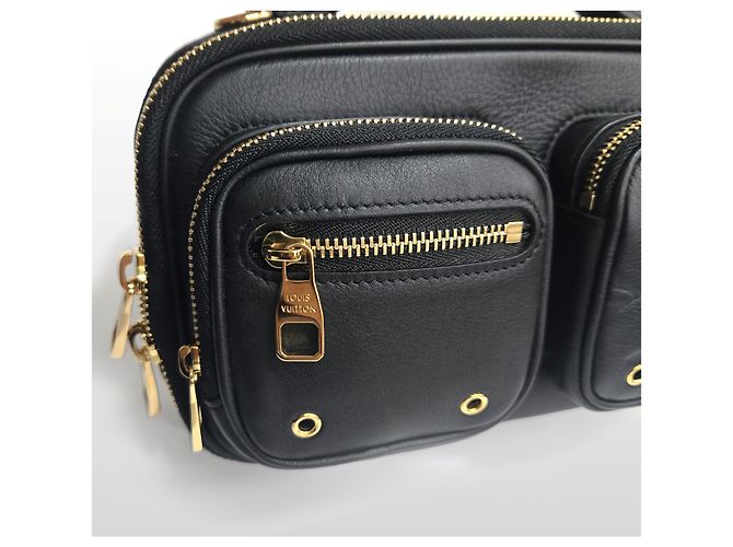 Louis Vuitton Borsa a tracolla utility in pelle di vitello con tasche multiple Nero - vista 8