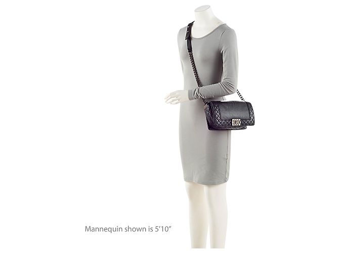 Borsa Chanel Lambskin Reverso Medium Boy Nero - vista 5