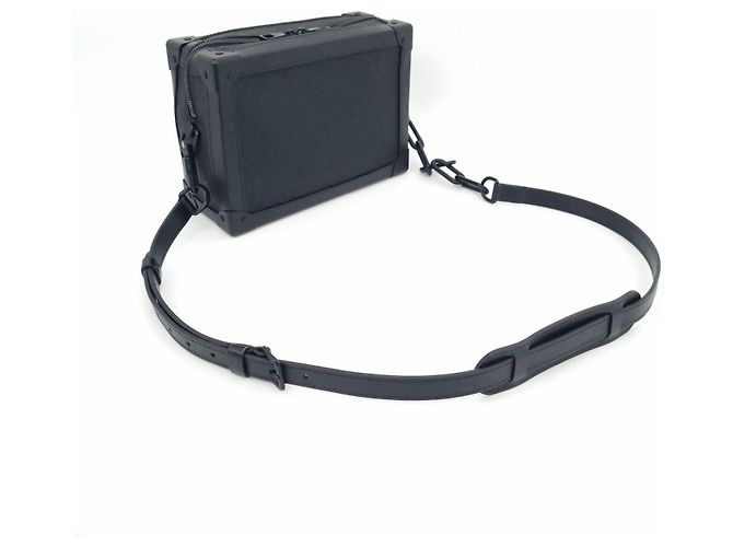 Louis Vuitton Borsa a tracolla Soft Trunk Nero - vista 3