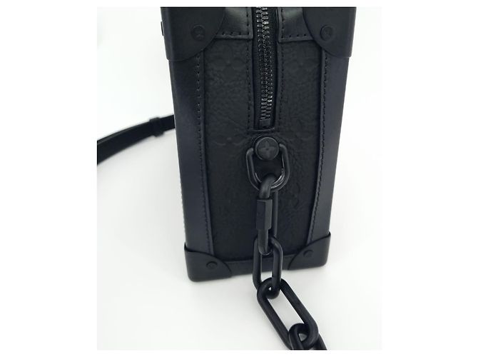 Louis Vuitton Borsa a tracolla Soft Trunk Nero - vista 8
