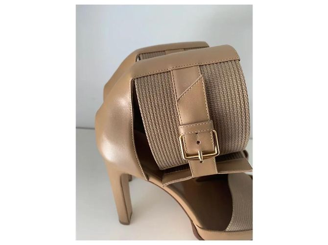 Hermès Katy Sandali con tacco alto in pelle e tela beige Taupe - vista 6