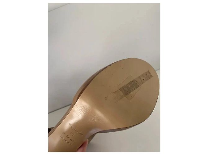 Hermès Katy Sandali con tacco alto in pelle e tela beige Taupe - vista 9
