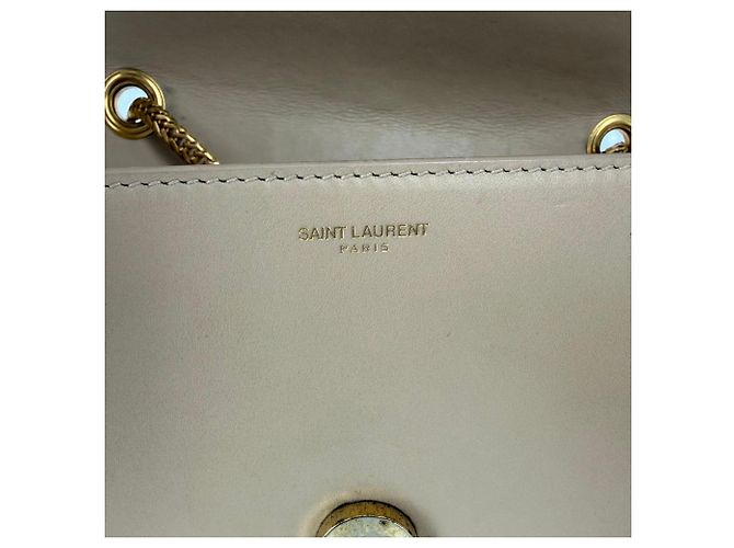 Bolsa tiracolo Betty da Saint Laurent em couro bege - vista 7