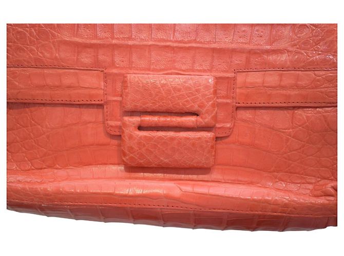 Bolsa de ombro Nancy Gonzalez em pele de crocodilo vermelho coral - vista 12