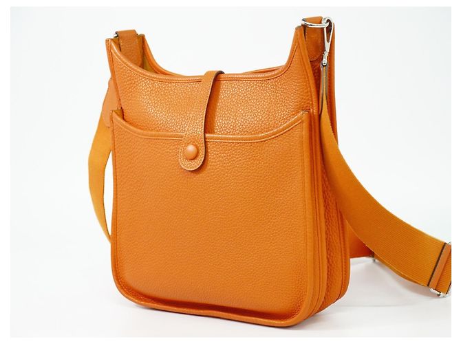 Hermès Borsa Evelyne Hermes Gen III Clemence PM Arancione - vista 2