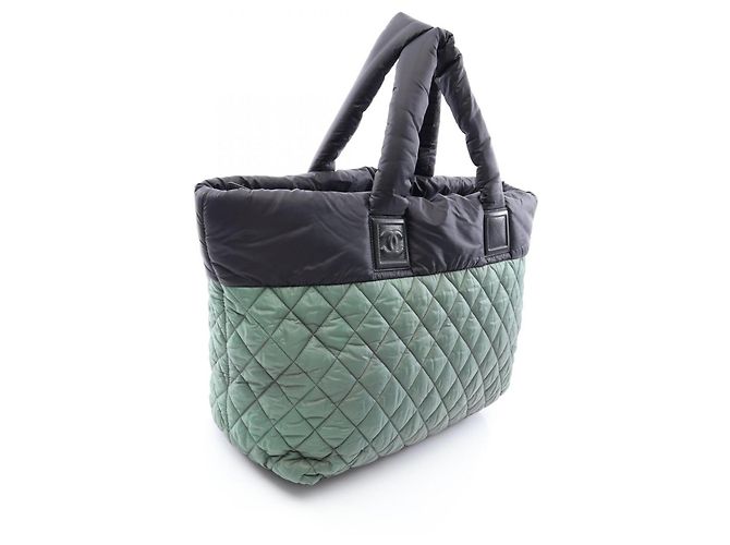 Borsa Tote Chanel Coco Cocoon MM Nero Verde - vista 2