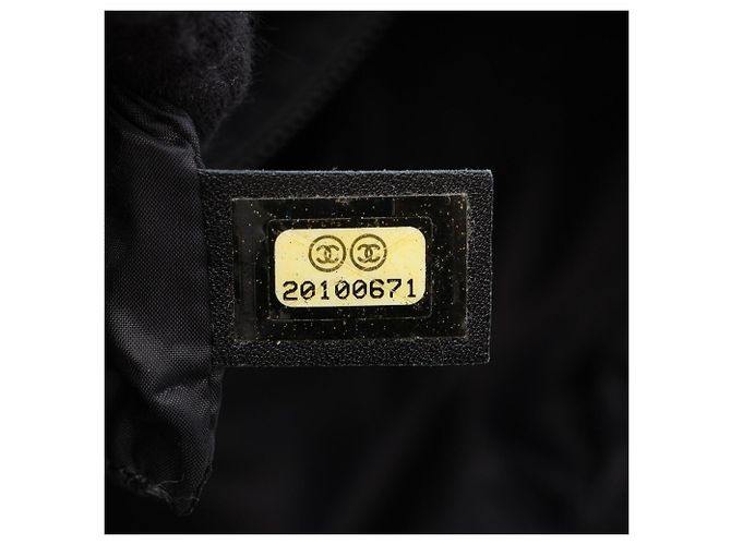 Borsa Tote Chanel Coco Cocoon MM Nero Verde - vista 5