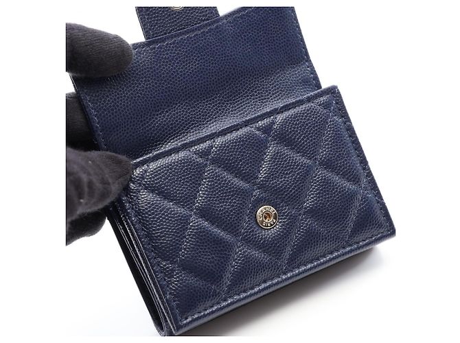 Cartera Plegable Chanel Classic Small Flap Azul marino - vista 8