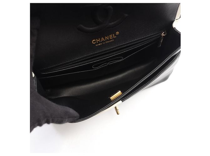 Chanel Double Flap Bicolor Schultertasche Schwarz Weiß - Ansicht 3