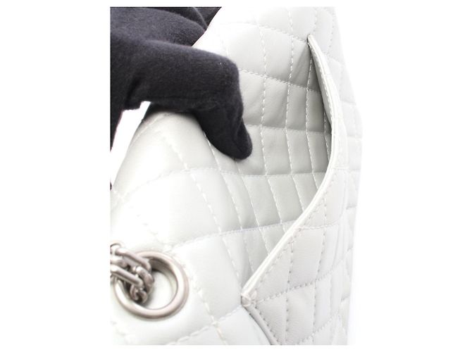 Borsa a tracolla Chanel 2.55 Matelassé Mademoiselle Chain Argento - vista 6