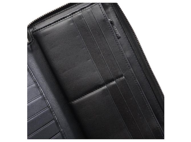 Gucci GG Embossed Round Long Wallet Black - view 7