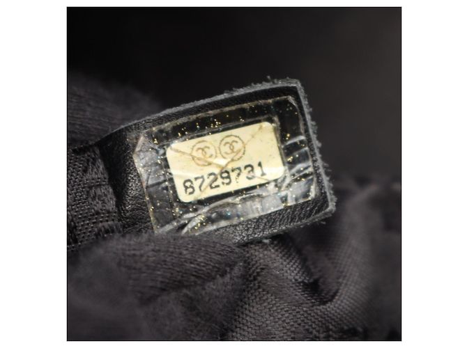 Chanel Chocolate Bar Handtasche Schwarz - Ansicht 5