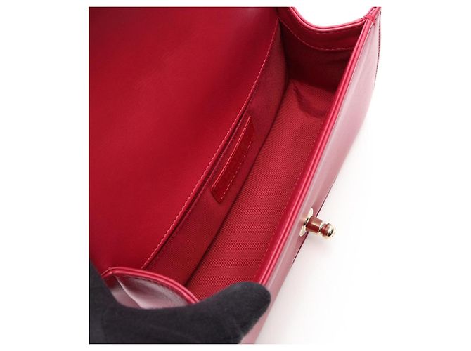 Borsa a tracolla Chanel Boy Small in agnello rosa - vista 3