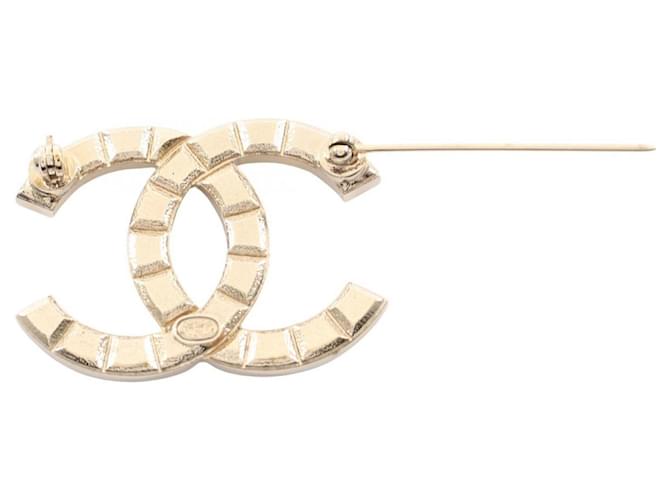Timeless Spilla Chanel Coco Mark placcata oro D'oro - vista 2