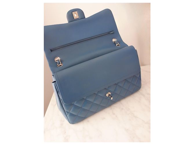 Timeless Chanel Classic Flap Borsa Pelle di Agnello Blu - vista 6