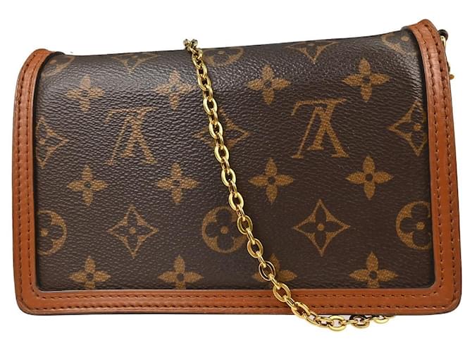Louis Vuitton Dauphine Chain Reverse Monogram Canvas Small Marrone - vista 2