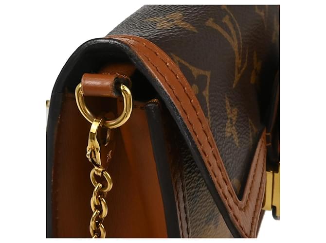 Louis Vuitton Dauphine Chain Reverse Monogram Canvas Small Marrone - vista 5