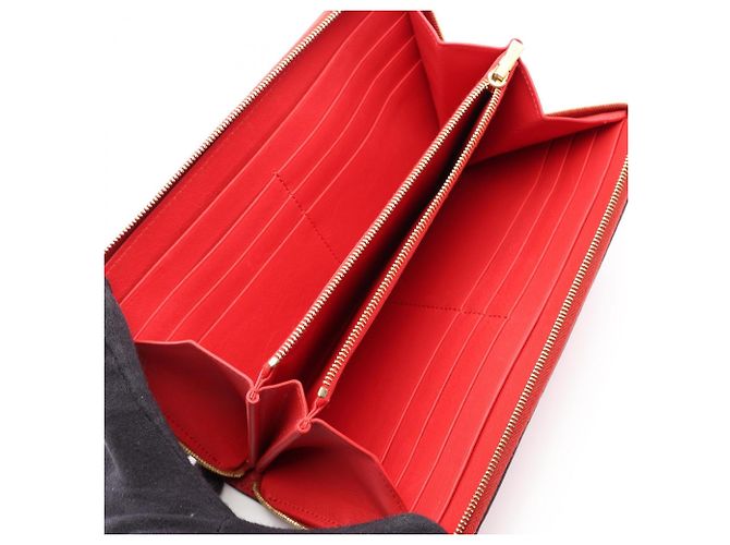 Céline Celine CELINE Round Long Wallet aus rotem Leder - Ansicht 3