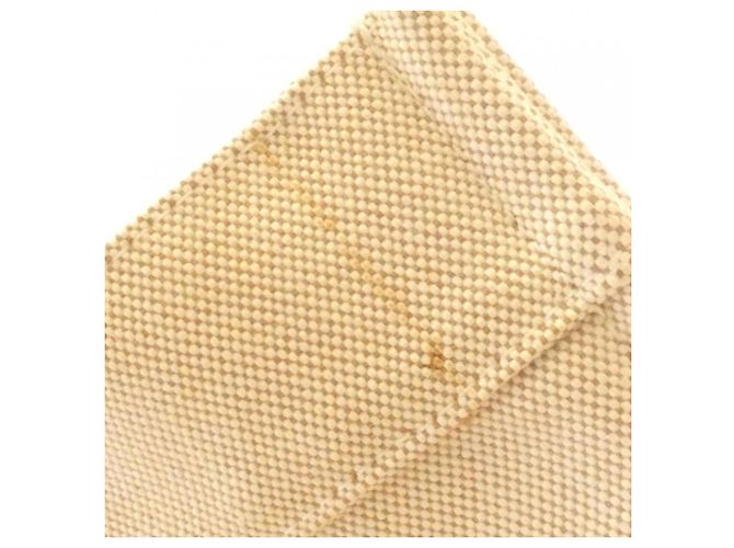 Hermès Hermes Bora GM Handbag Beige - view 3
