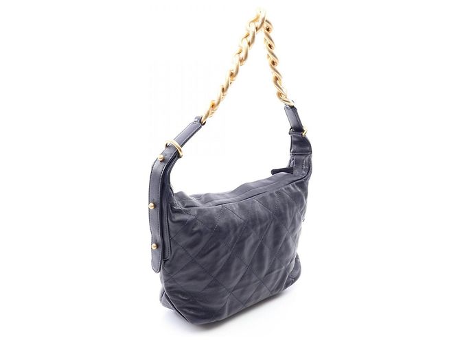 Borsa a tracolla in pelle matelassé Chanel Blu navy - vista 2