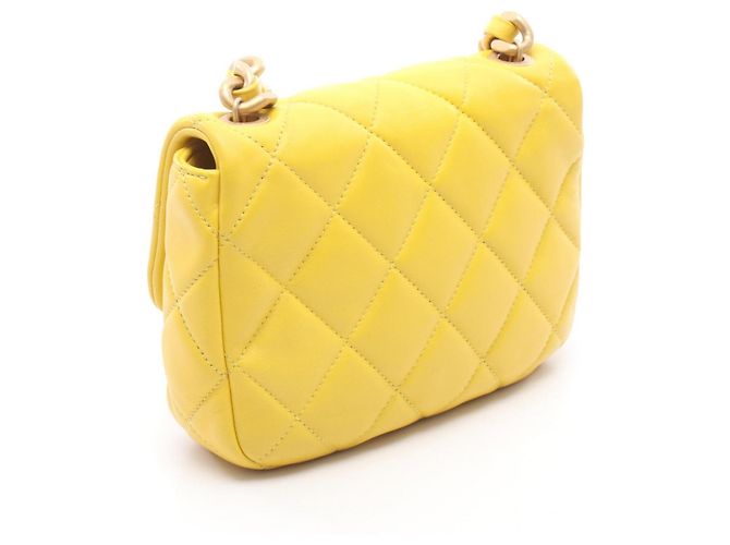 Borsa a Spalla Chanel Matelassé Small Flap Giallo - vista 2