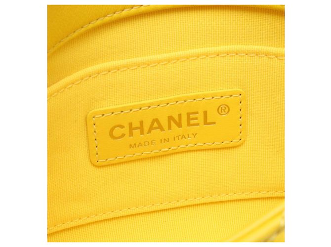 Borsa a Spalla Chanel Matelassé Small Flap Giallo - vista 4