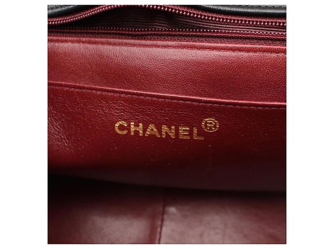 Bolso de Hombro Chanel Matelassé Diana Flap Negro - vista 4