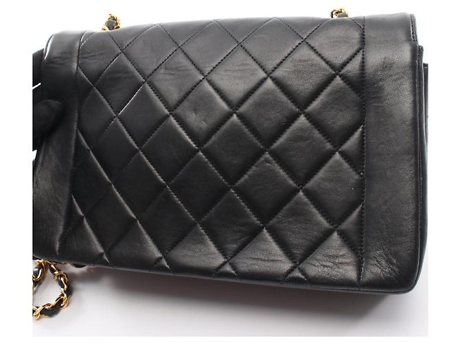 Bolso de Hombro Chanel Matelassé Diana Flap Negro - vista 9